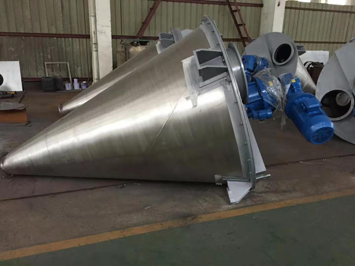 8月2日DSH-1型錐形螺桿螺旋混合機(jī)制造完成，待發(fā)貨！